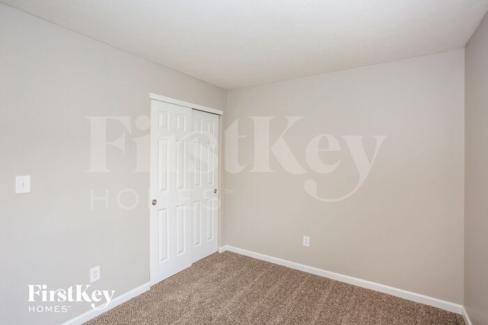 Building Photo - 659 Bobtail Dr