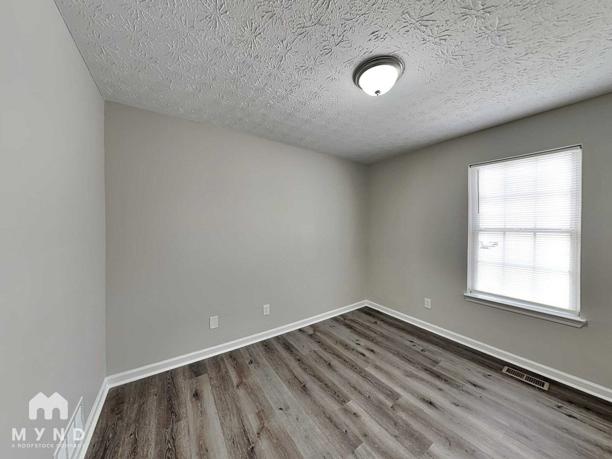 Building Photo - 1016 Bridle Creek Dr