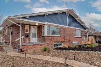 Building Photo - 3BD, 2BA Half-Duplex in North Park Hill