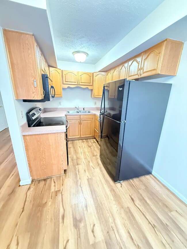 Building Photo - 1744 Kepley Rd