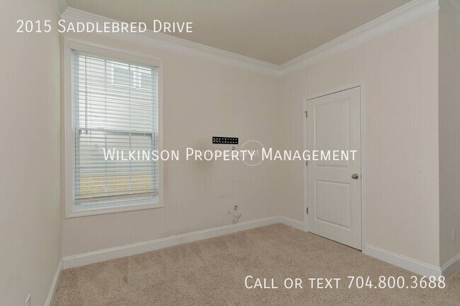 Building Photo - 2015 Saddlebred Dr