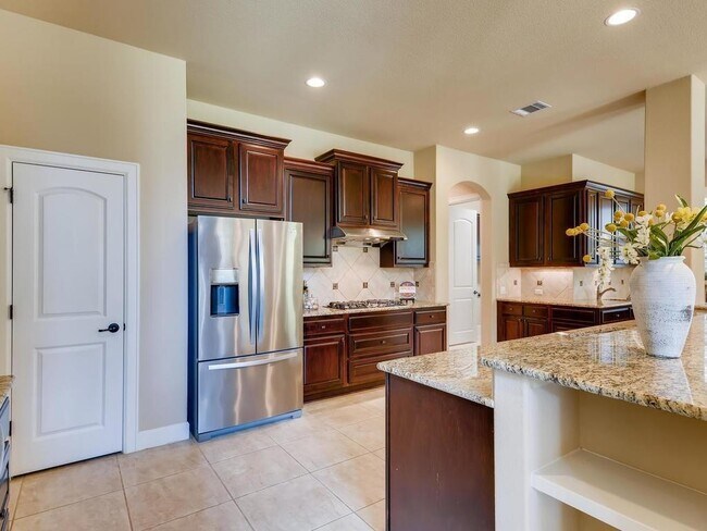 Building Photo - 215 Reveille Rd