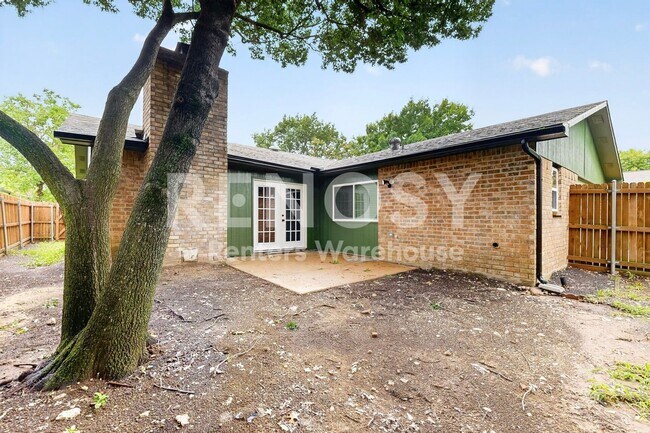 Building Photo - 1207 Creekwood Ct