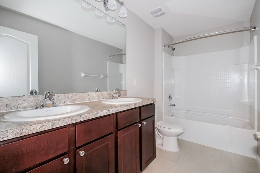 Building Photo - 12102 Fawn Brindle St