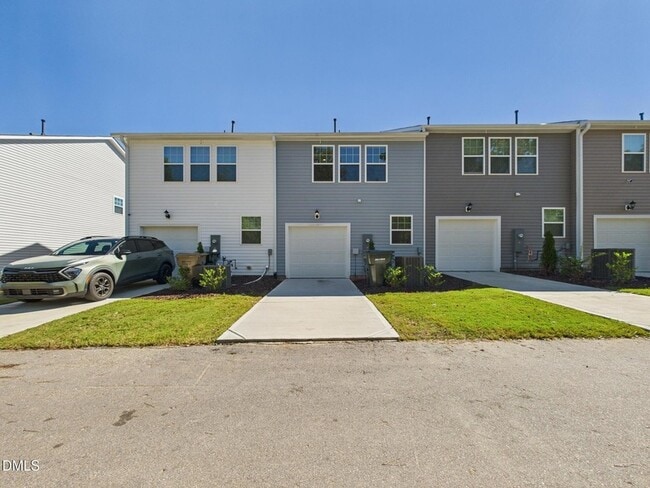 Building Photo - 458 Channel Drop Dr