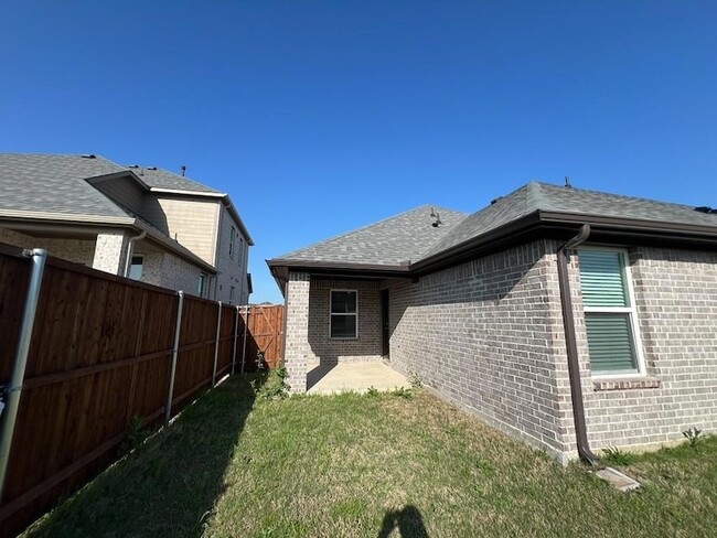 Building Photo - 609 Tartane Dr