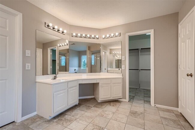Building Photo - 3810 Breaker Ct