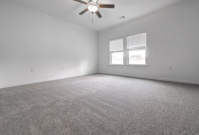 Building Photo - 7024 Vail Ridge St