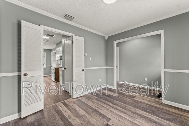 Building Photo - 4481 Walden Glen Cv