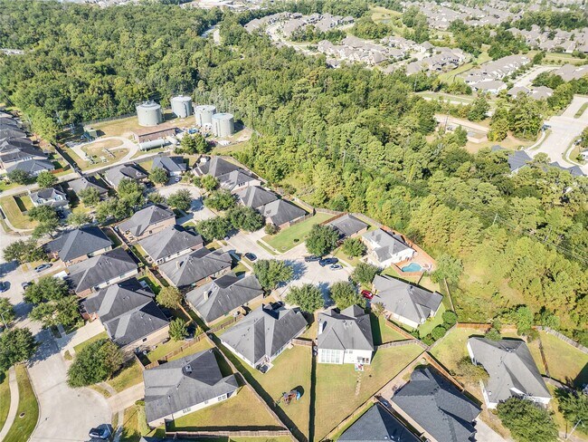 Building Photo - 16022 Coco Shores Ct