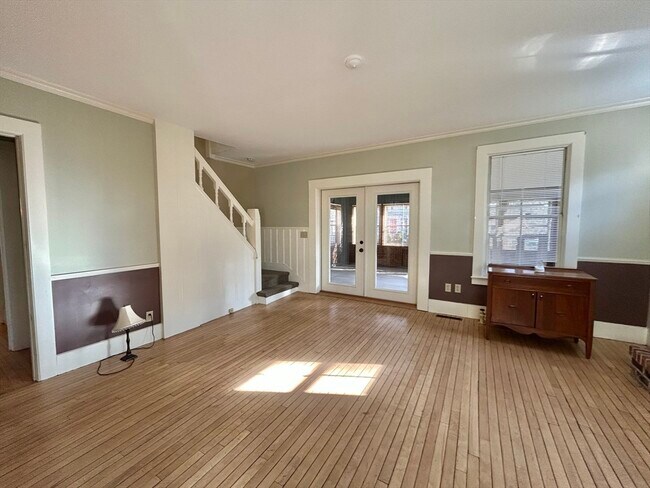 Building Photo - 48 Congress St