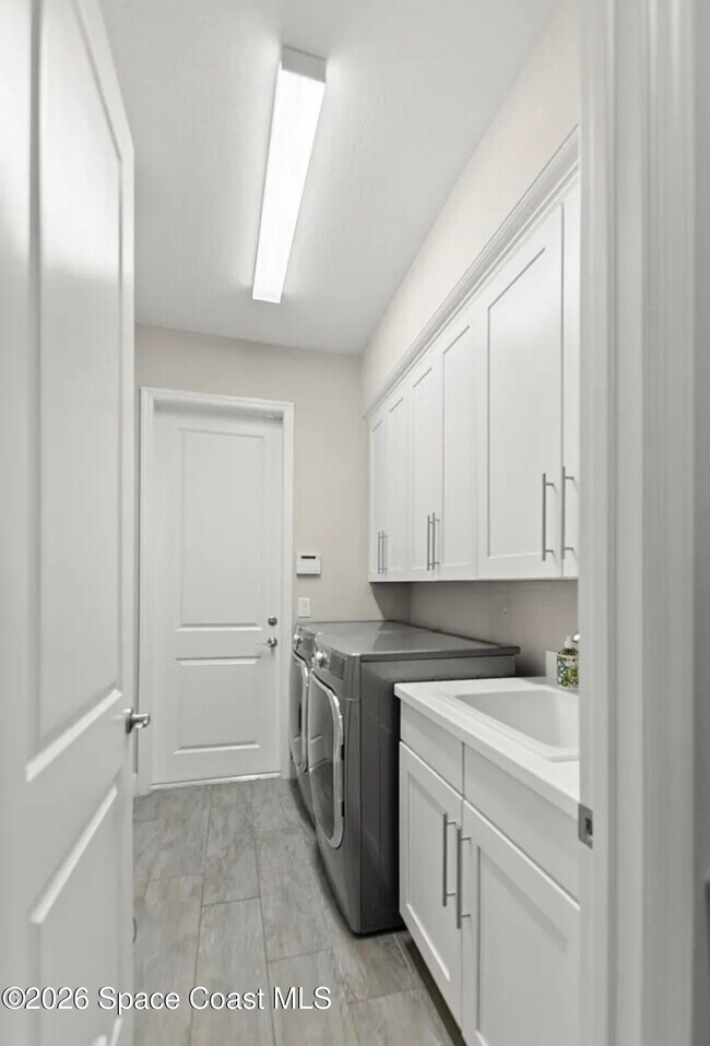 Building Photo - 7699 Kerrington Dr