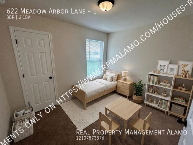 Building Photo - 622 Meadow Arbor Ln
