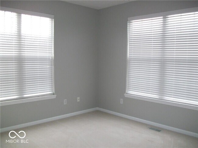 Building Photo - 2215 Colfax Ln