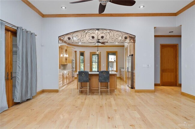 Building Photo - 41 N Ware Rd