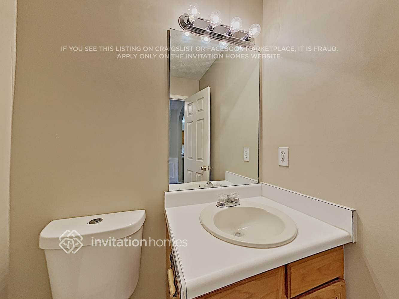 Building Photo - 3262 Ashgrove Ln SW