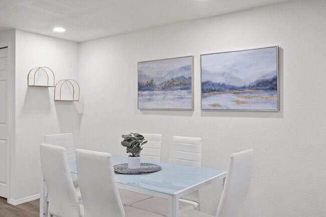 Building Photo - 4009 W Grant St