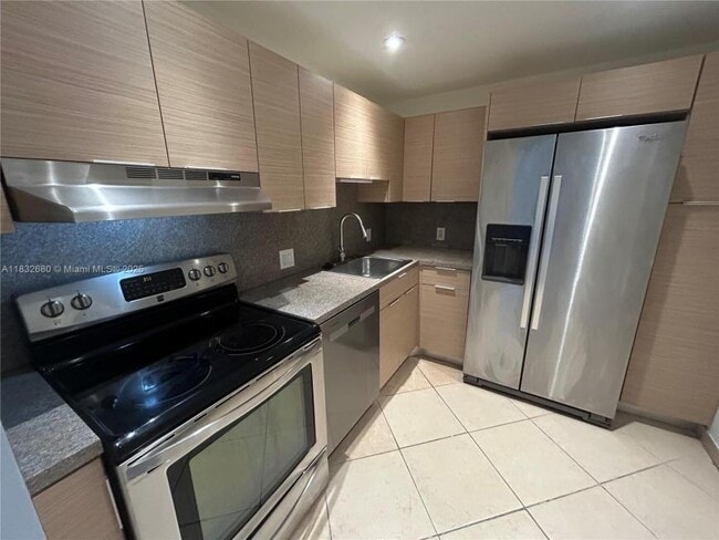 Primary Photo - 2 bedroom in Aventura FL 33180