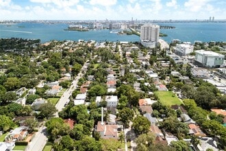 Building Photo - 871 NE 81st St