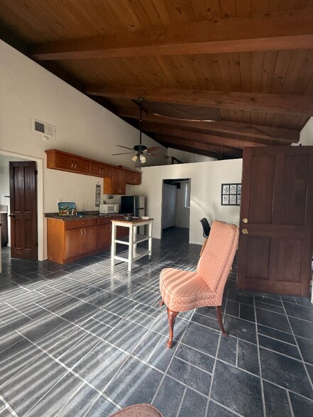 Building Photo - 12011 Browning Ave