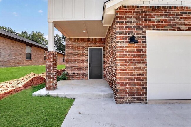 Building Photo - 8754 Patriot Dr