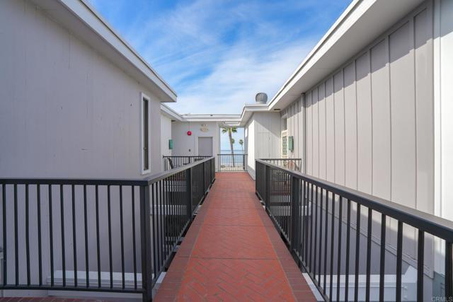 Building Photo - 2130 Vallecitos