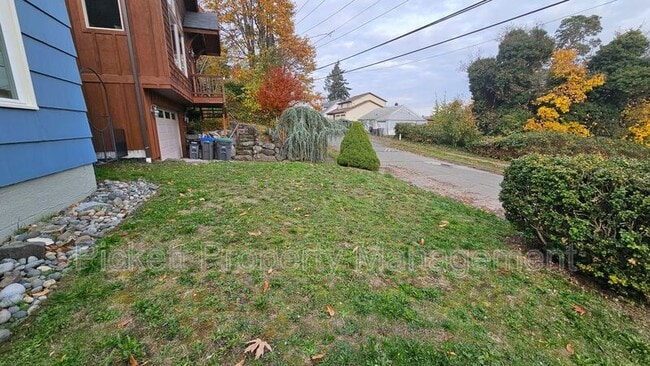 Building Photo - 139 S Lafayette Ave