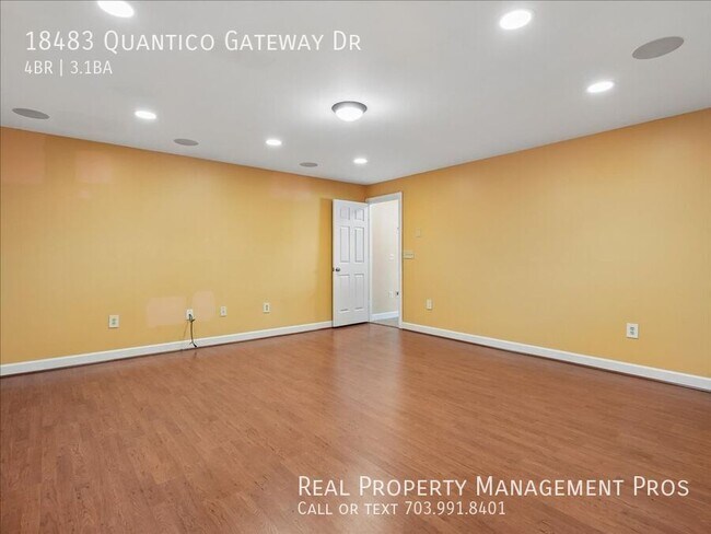 Building Photo - 18483 Quantico Gateway Dr