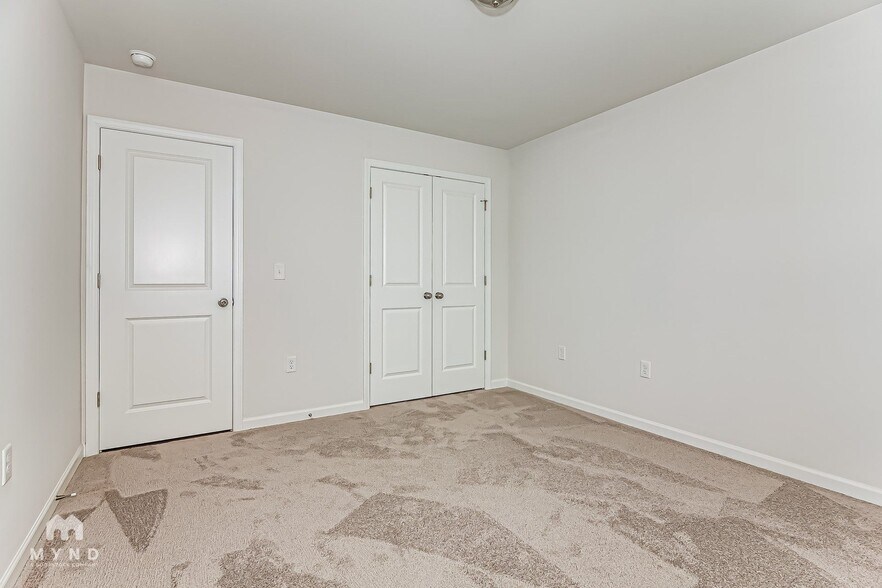 Building Photo - 4323 Enoch Dr