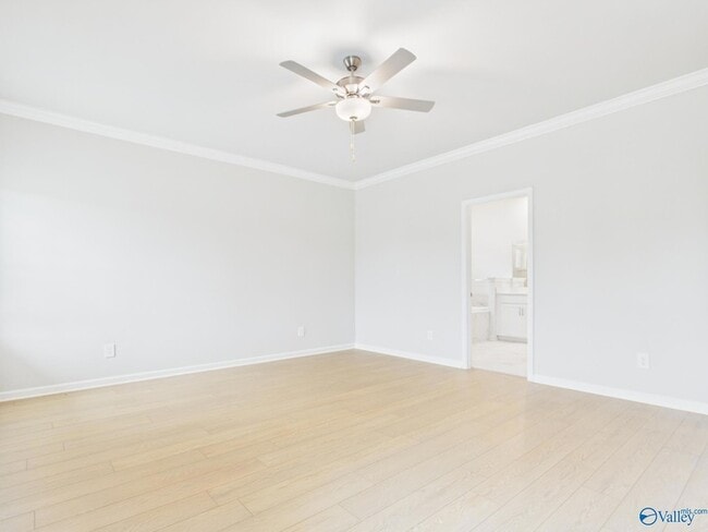 Building Photo - 18072 Longleaf Dr