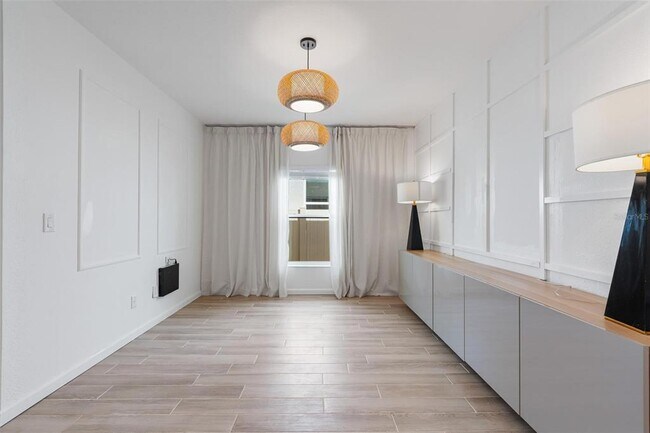 Building Photo - 3857 Branding Iron Bnd