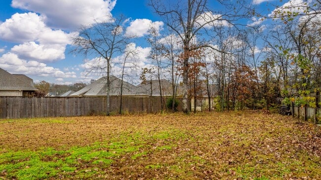 Building Photo - Stunning Sherwood Home in Quiet Cul-de-Sac | Modern Upgrades & Spacious Layout