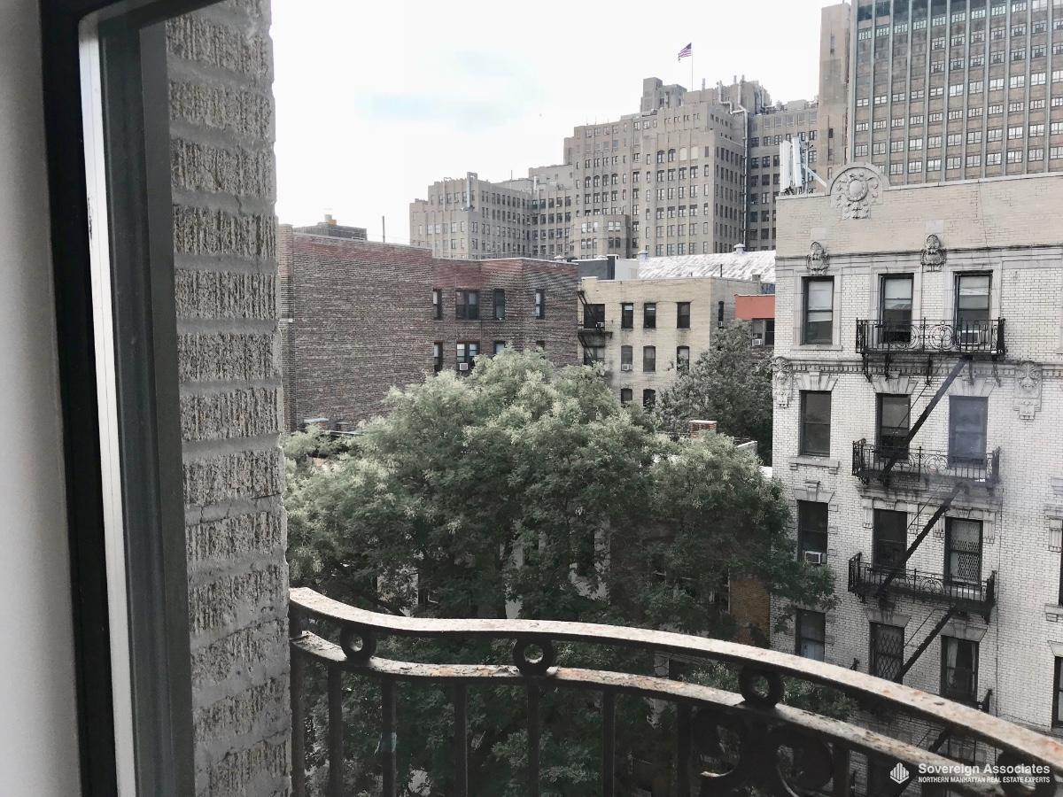 Building Photo - 250 Fort Washington Ave