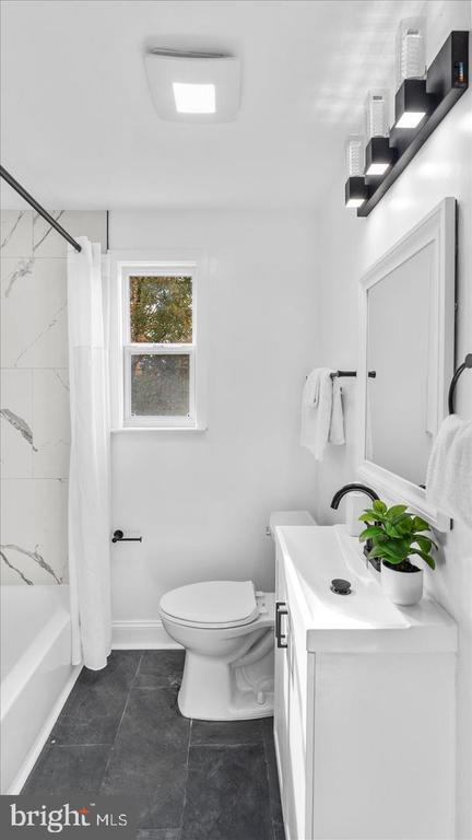 Building Photo - 2529 Liberty Pkwy