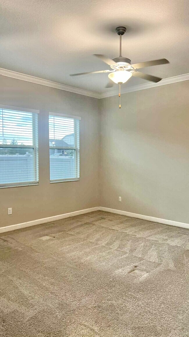 Building Photo - 2766 Hilliard Dr