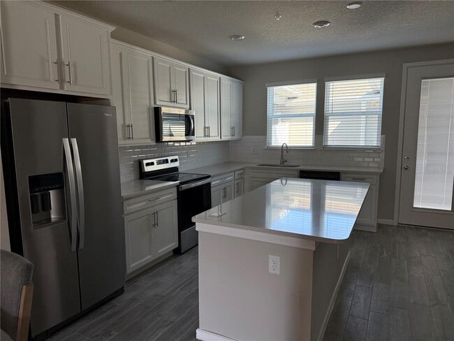 Building Photo - 14211 Lanikai Beach Dr