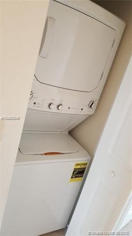 Building Photo - 5330 Ellery Terrace