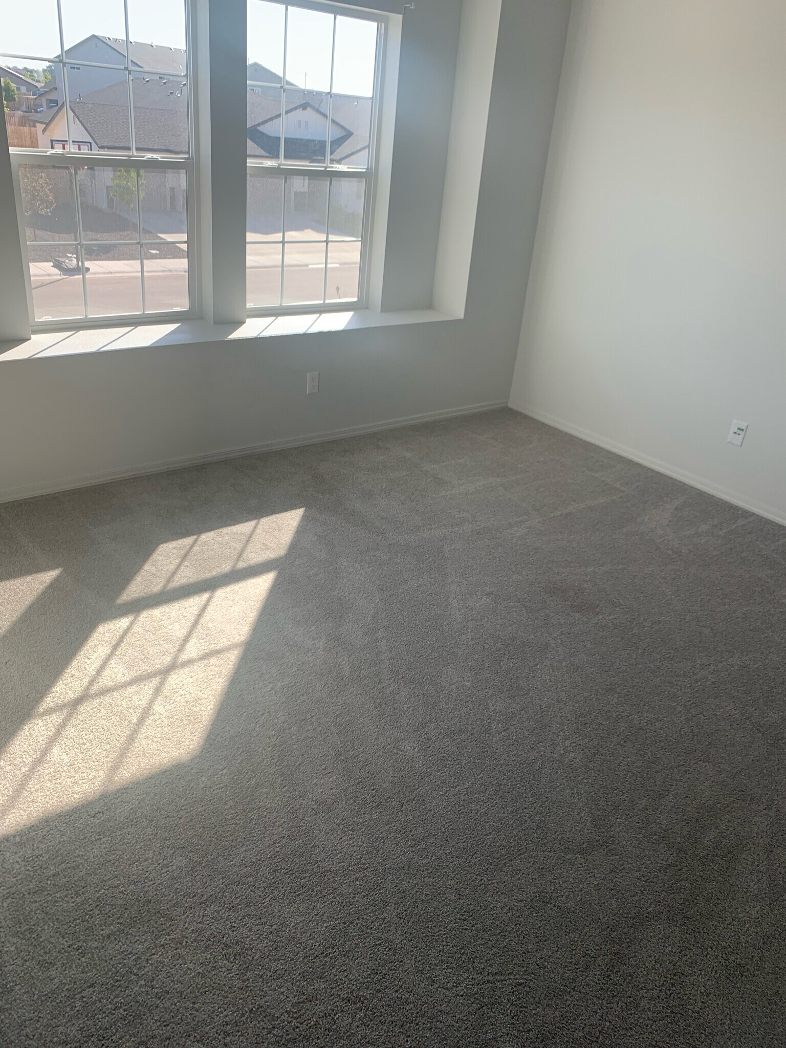 Building Photo - 16895 Chambers Way