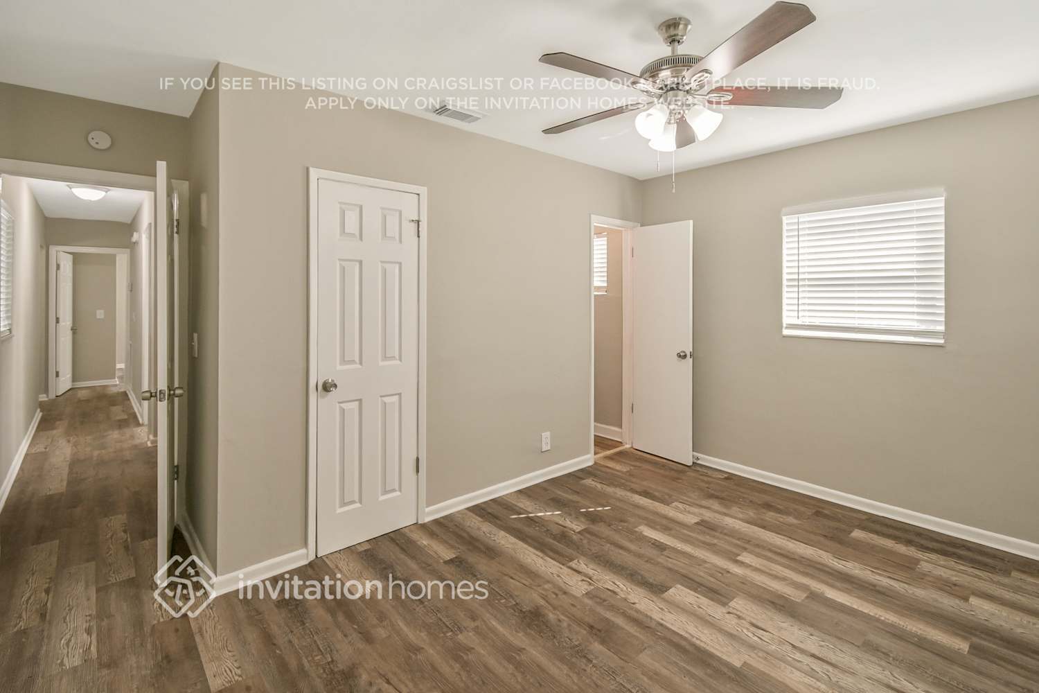 Building Photo - 525 Dolphin Dr