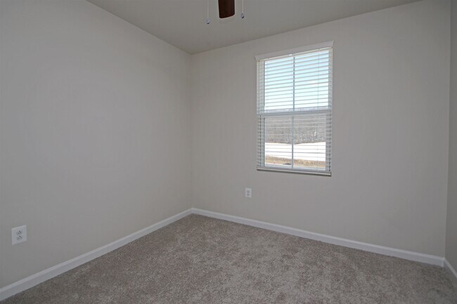 Building Photo - 2878 Orchard Ln