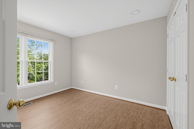 Building Photo - 8893 Eagle Rock Ln