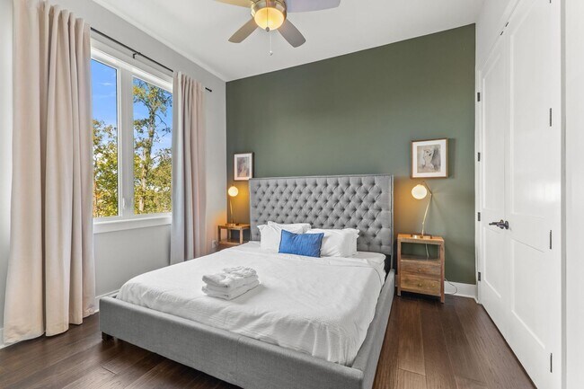 Building Photo - 1224 2nd Ave S