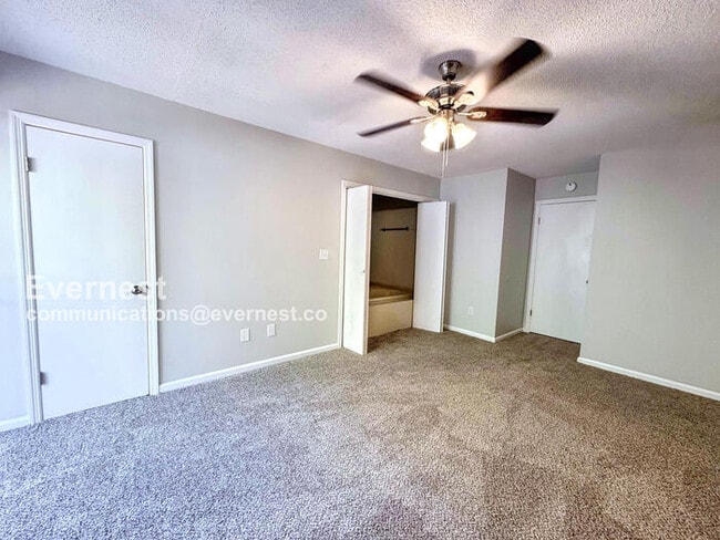 Building Photo - 1251 Magnolia Pl