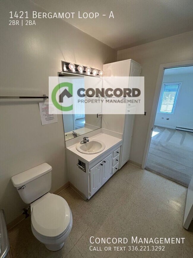 Building Photo - 1421 Bergamot Loop