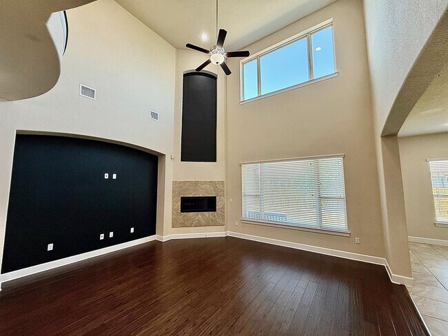 Building Photo - 9605 Brians Path