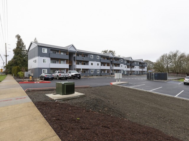 Salt Creek Apartments Amity Or Apartment Finder