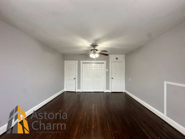 Building Photo - 3 Bedroom with Fenced Yard and Spacious Primary Bedroom near Coppin University