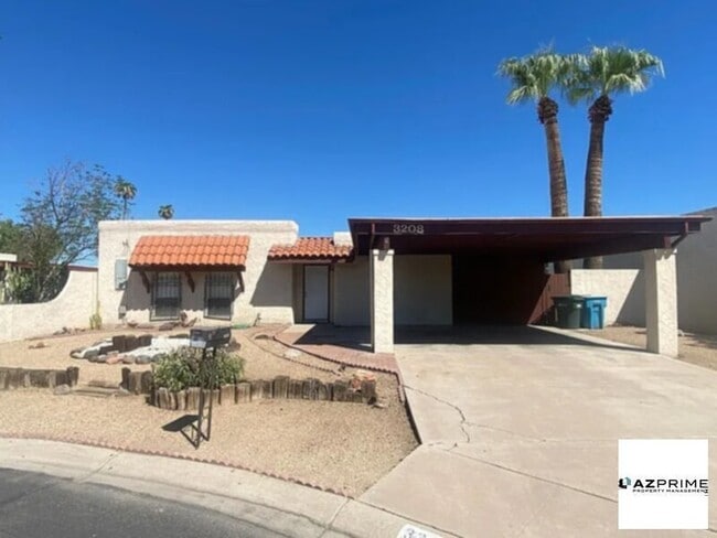 Primary Photo - 3 bedroom 2 bath home