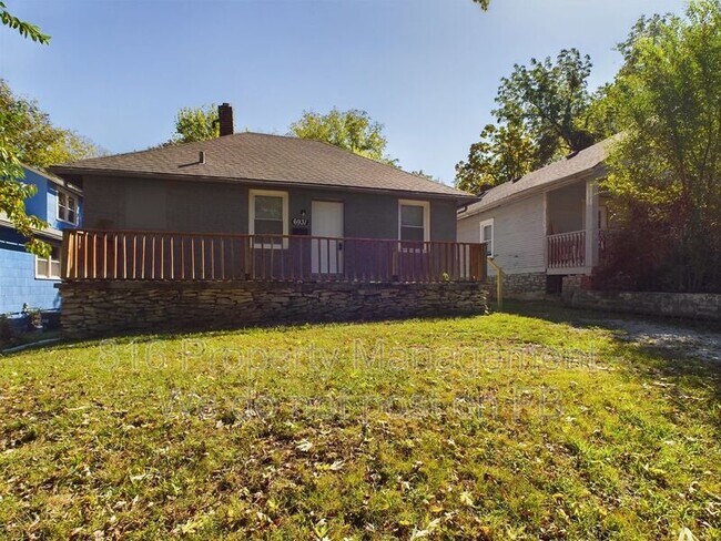 Building Photo - 6931 Agnes Ave