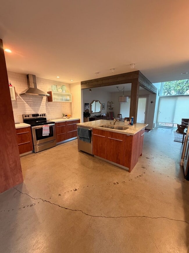 Building Photo - Fully Furnished 2-Bedroom Home in Orcutt – Available August 1, 2026